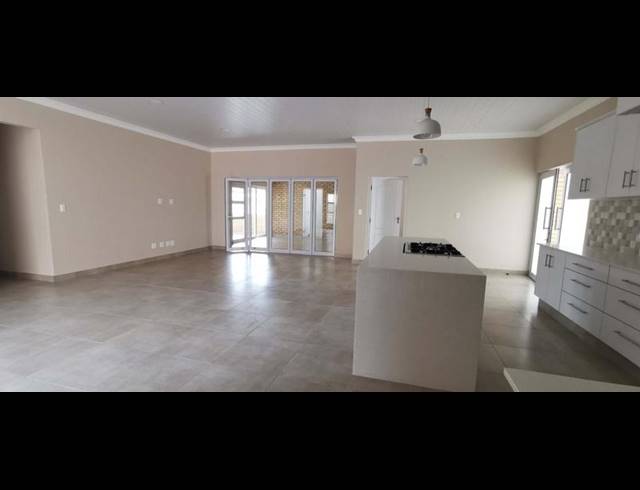 4 BEDROOM HOUSE FOR SALE IN MENKENKOP
